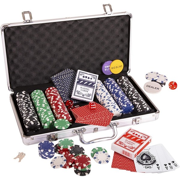 Racdde Poker Chip Set, Poker Chips (300/11.5 gr), Color Dice (5), Playing Cards (2) Aluminum Case w/Key (1), Buttons (3) 